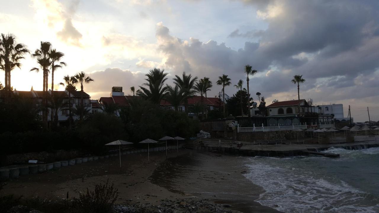 Topset Hotel Agios Georgios  Extérieur photo
