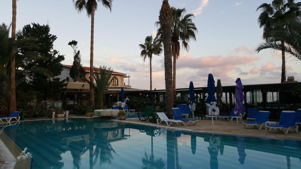 Topset Hotel Agios Georgios  Extérieur photo