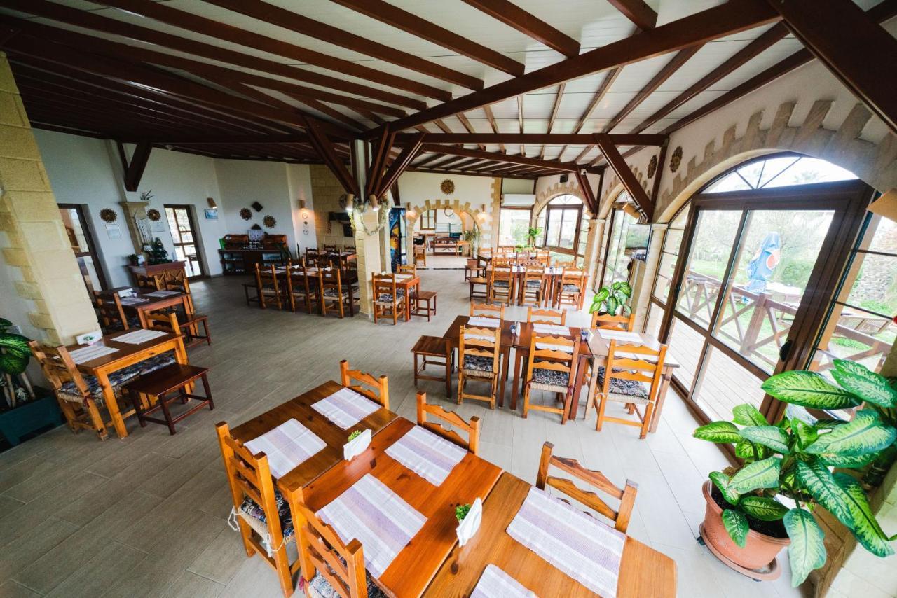 Topset Hotel Agios Georgios  Extérieur photo