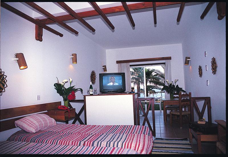 Topset Hotel Agios Georgios  Extérieur photo