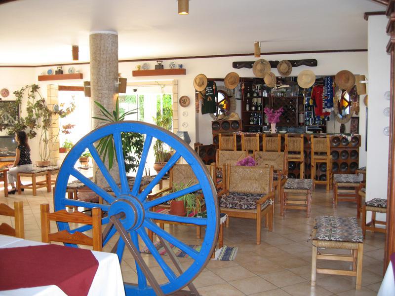 Topset Hotel Agios Georgios  Extérieur photo